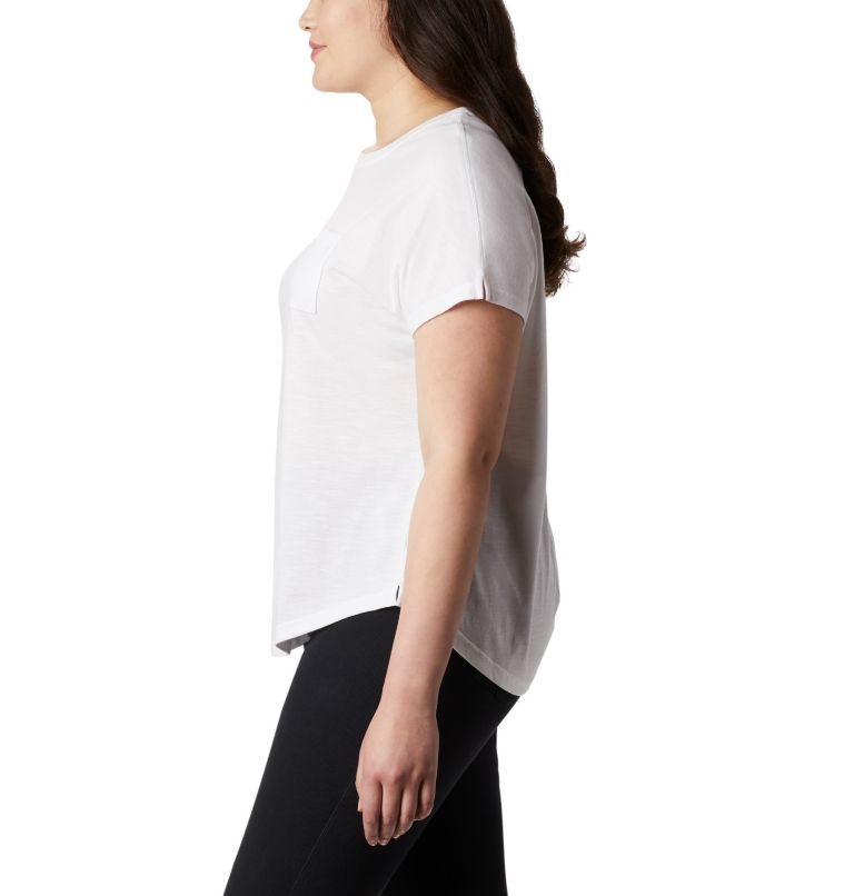 Women's Columbia Cades Cape T Shirts White | Plus Size CA-M1356